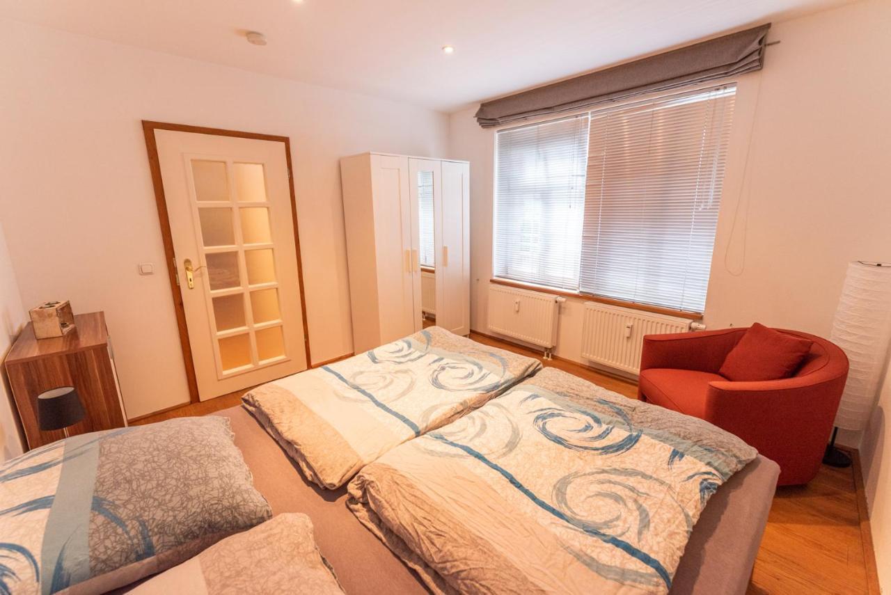 Designer Unterkunft In 15. Jahrhundert Altbau 75 M² Fuer Max. 4 Personen Apartment Eltville am Rhein ภายนอก รูปภาพ