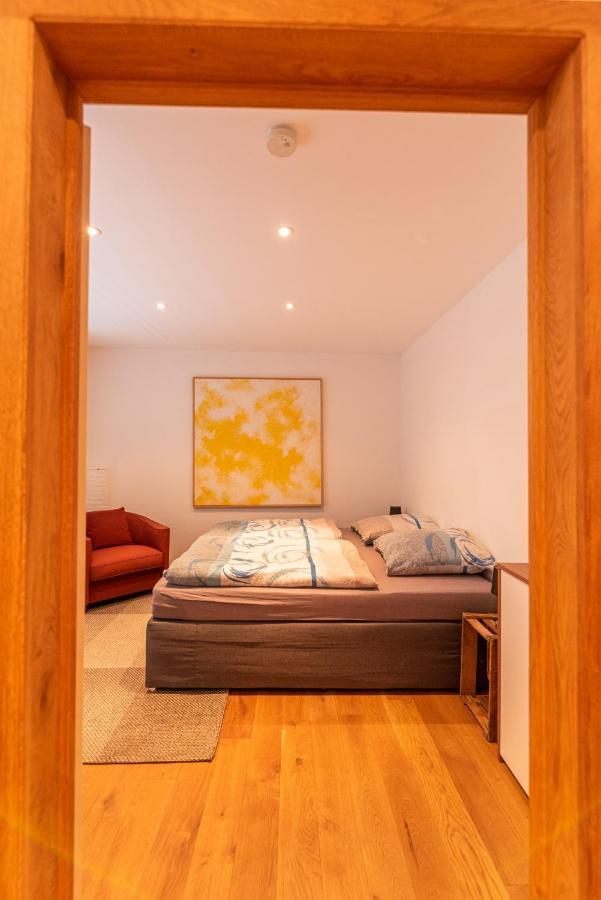 Designer Unterkunft In 15. Jahrhundert Altbau 75 M² Fuer Max. 4 Personen Apartment Eltville am Rhein ภายนอก รูปภาพ