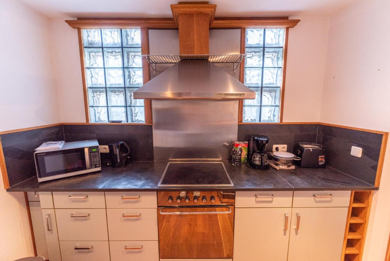 Designer Unterkunft In 15. Jahrhundert Altbau 75 M² Fuer Max. 4 Personen Apartment Eltville am Rhein ภายนอก รูปภาพ