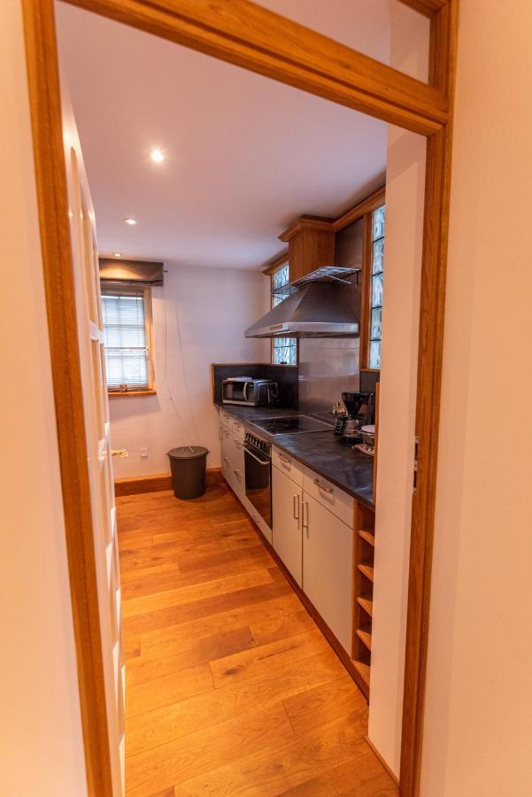 Designer Unterkunft In 15. Jahrhundert Altbau 75 M² Fuer Max. 4 Personen Apartment Eltville am Rhein ภายนอก รูปภาพ