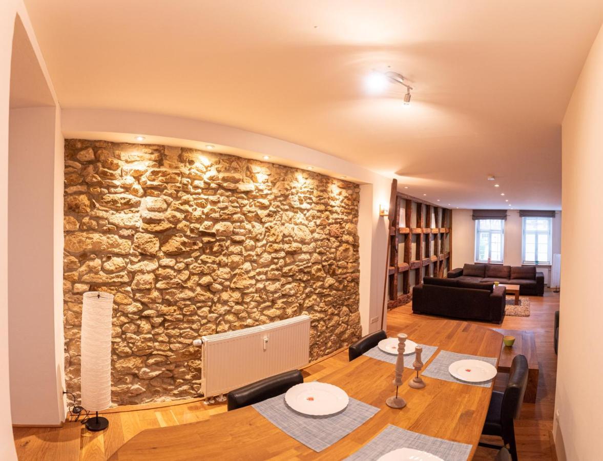 Designer Unterkunft In 15. Jahrhundert Altbau 75 M² Fuer Max. 4 Personen Apartment Eltville am Rhein ภายนอก รูปภาพ