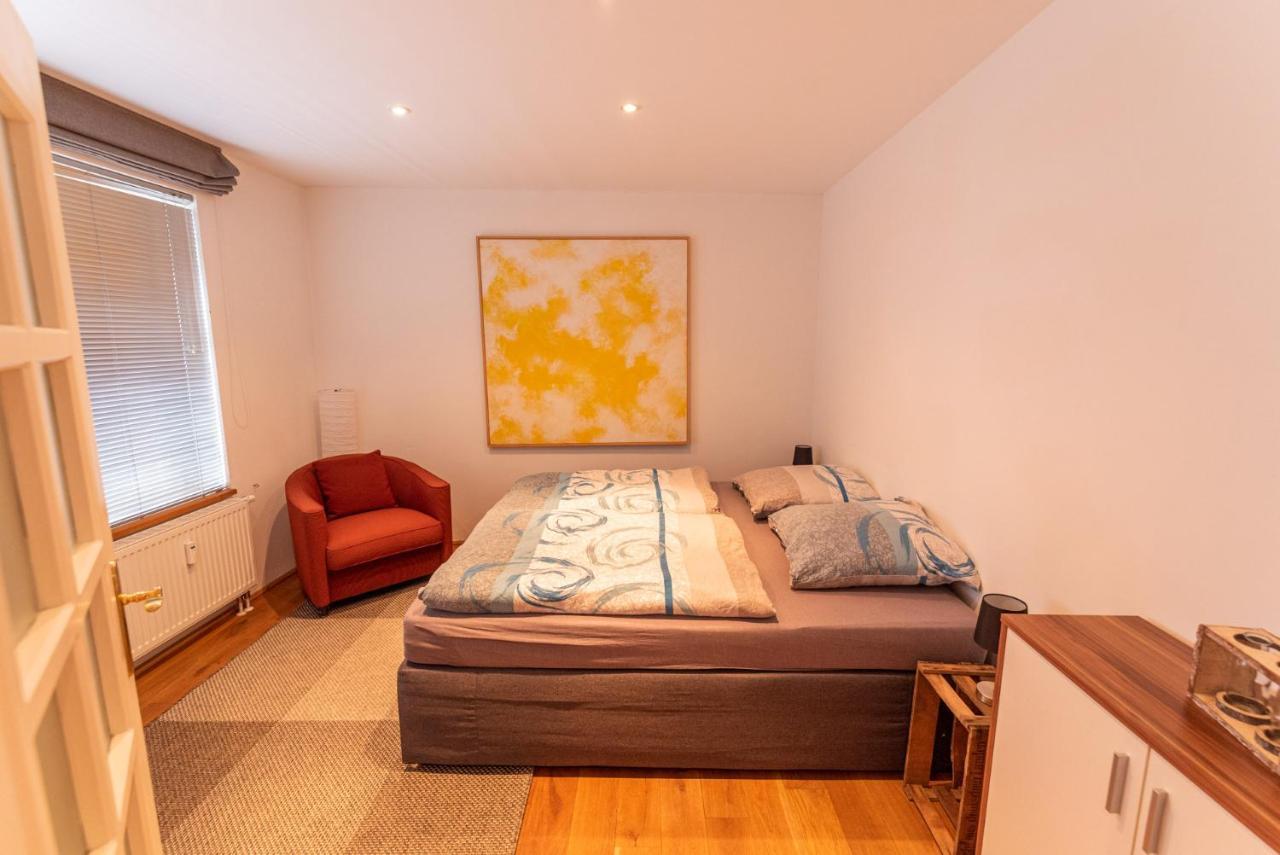 Designer Unterkunft In 15. Jahrhundert Altbau 75 M² Fuer Max. 4 Personen Apartment Eltville am Rhein ภายนอก รูปภาพ