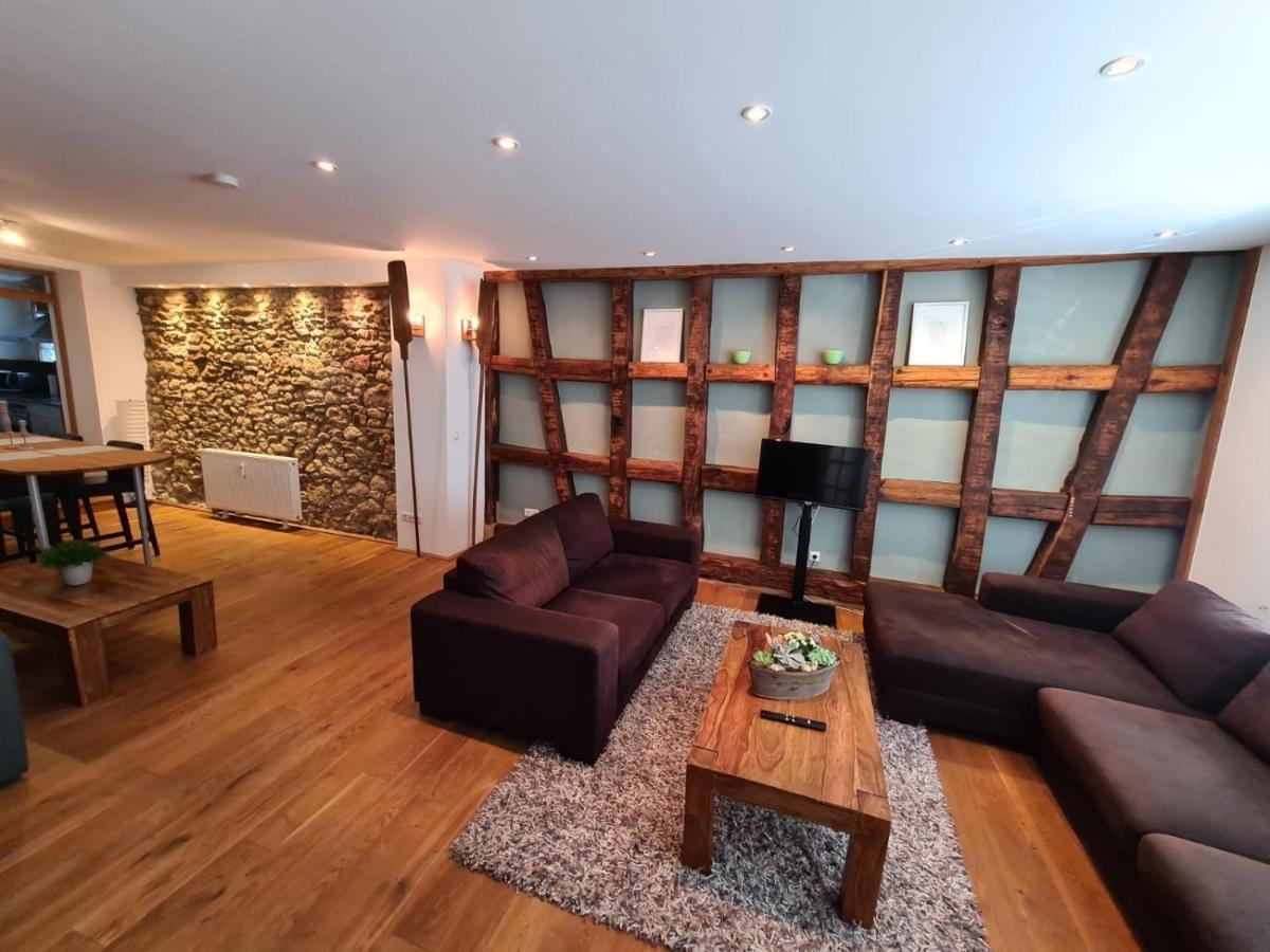 Designer Unterkunft In 15. Jahrhundert Altbau 75 M² Fuer Max. 4 Personen Apartment Eltville am Rhein ภายนอก รูปภาพ